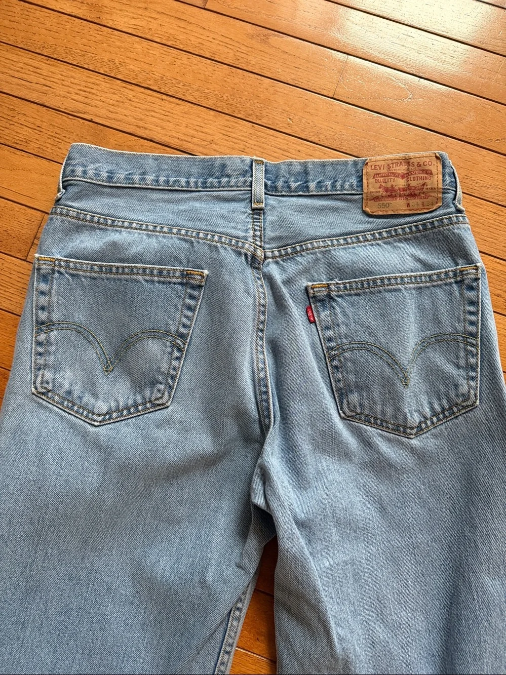 Levi’s 550